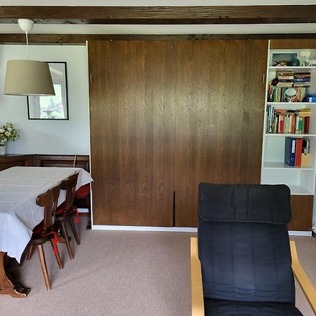 Appartement In Hus Signal Met Prachtig Uitzicht Op De Bergen Klosters Esterno foto