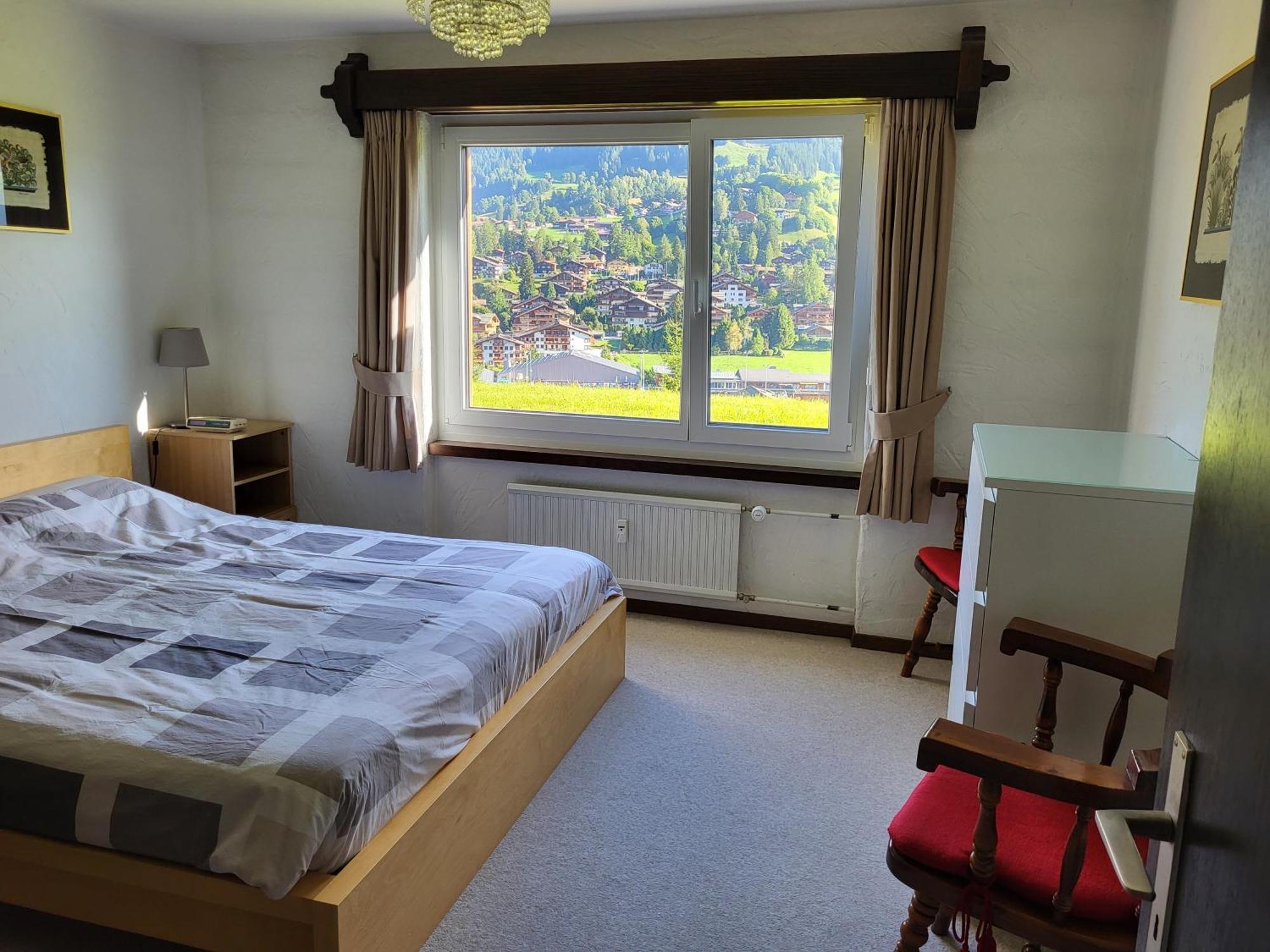 Appartement In Hus Signal Met Prachtig Uitzicht Op De Bergen Klosters Esterno foto